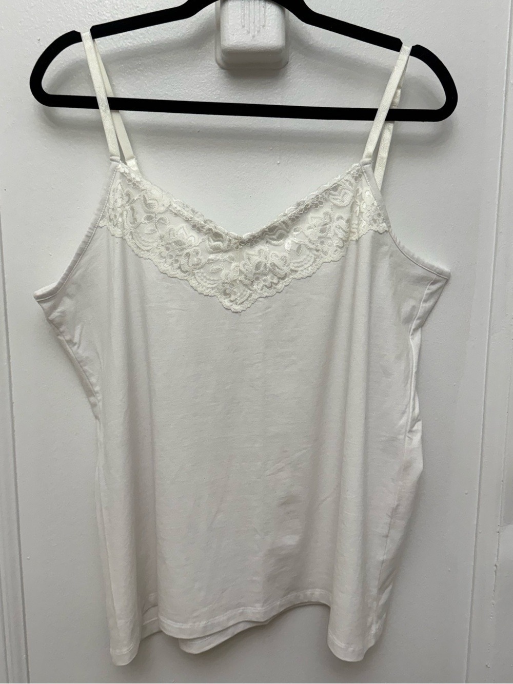 Simply Emma Sears White Lace-Trim Cami Tank Top Size 1X